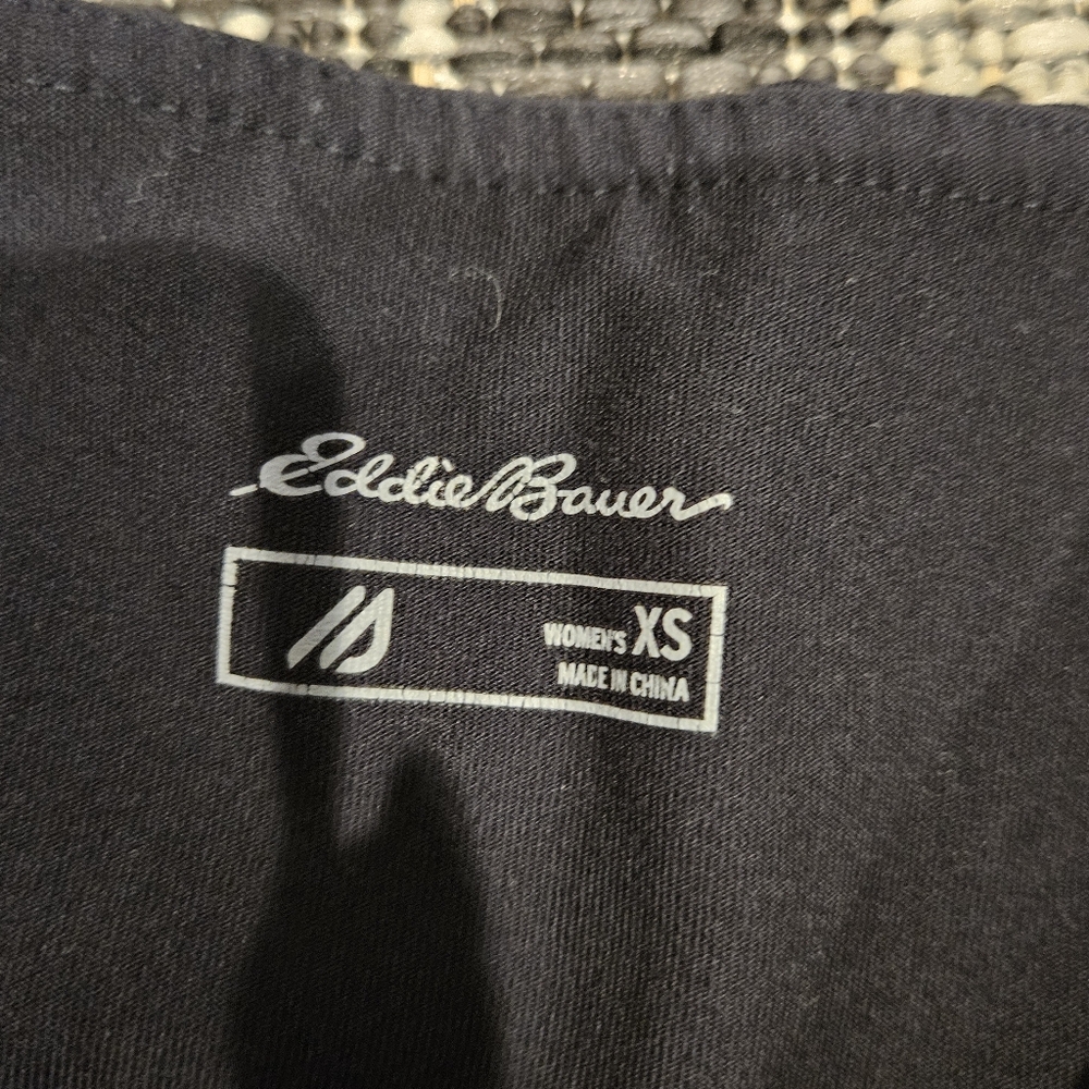 Eddie Bauer - Picture 5 of 5